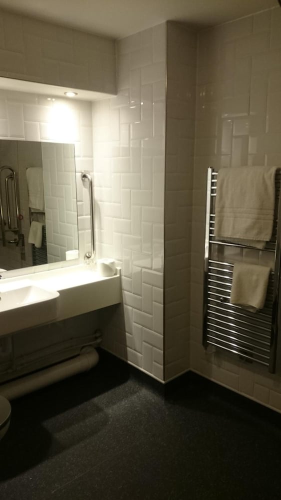 Altrincham Vacations - The Bulls Head Hotel - Property Image 14