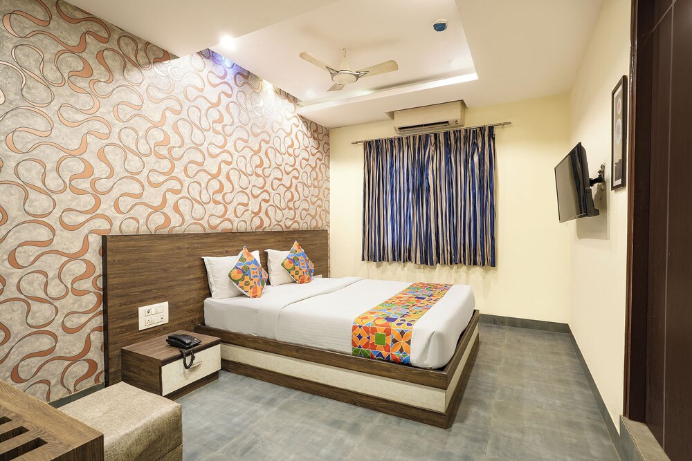 Fabhotel Indian Residency