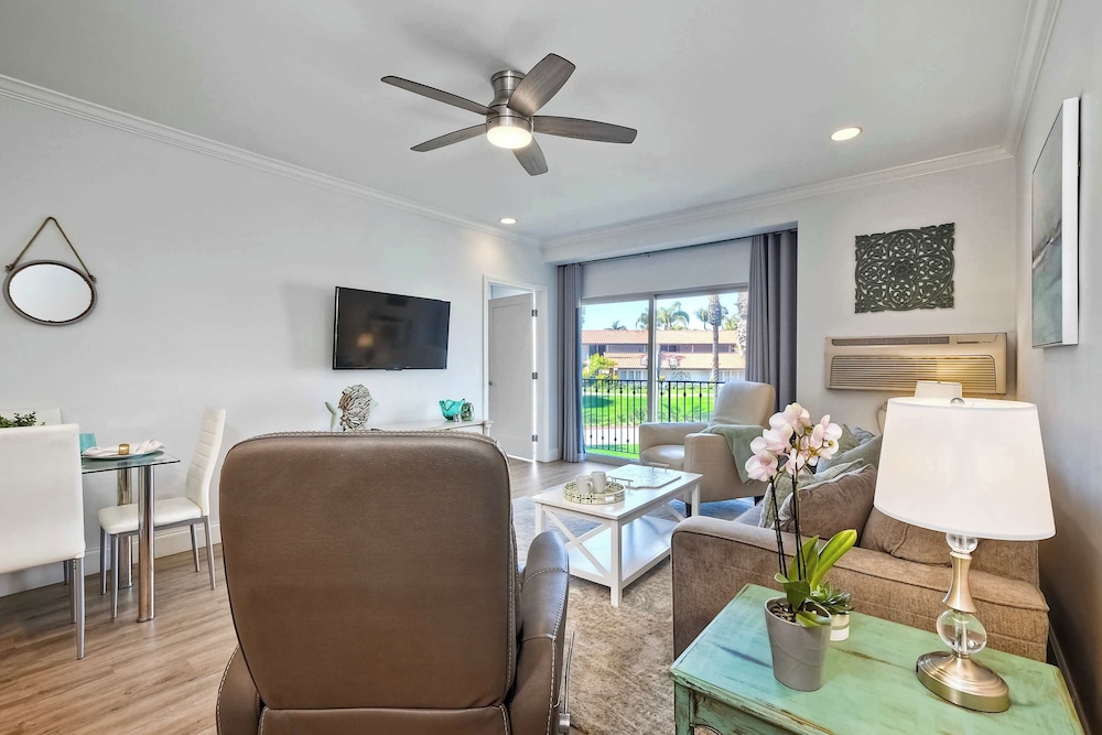 La Costa Gem - Condo for 3!