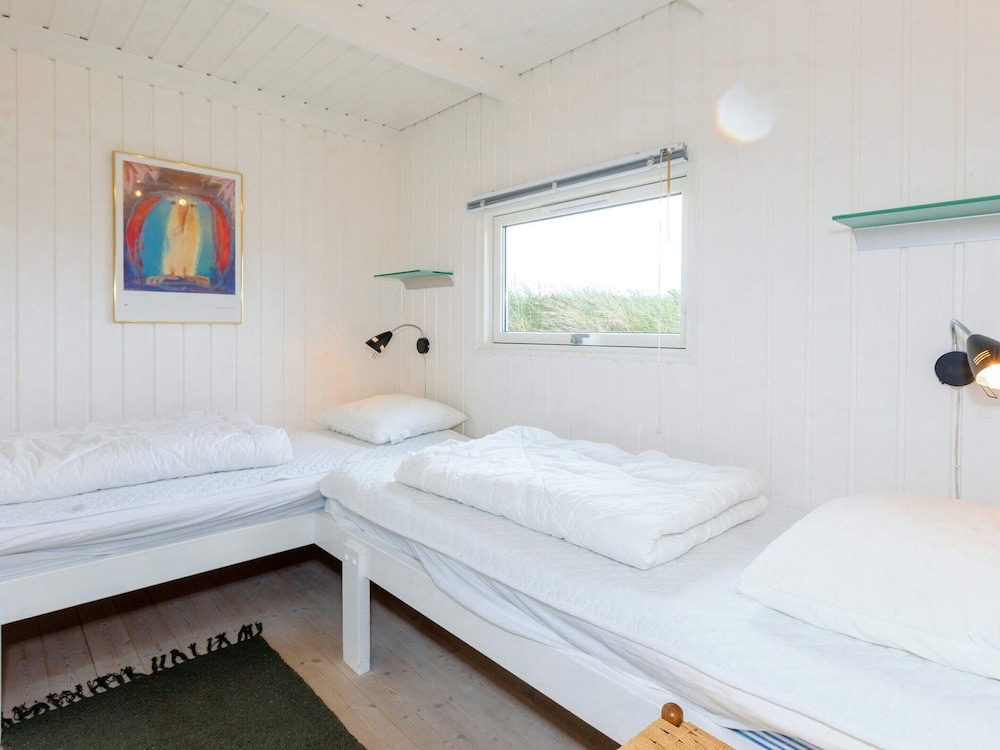 8 Person Holiday Home in Hirtshals view 4