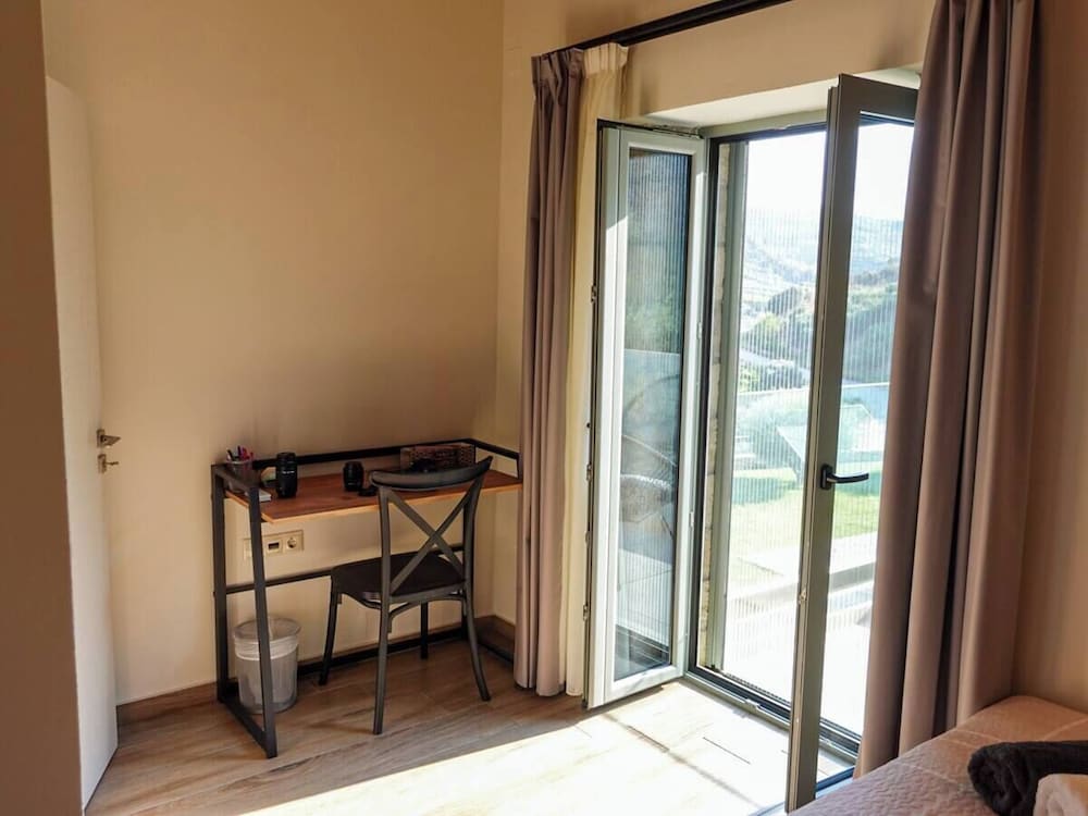 ReCrete - Retreat in Crete