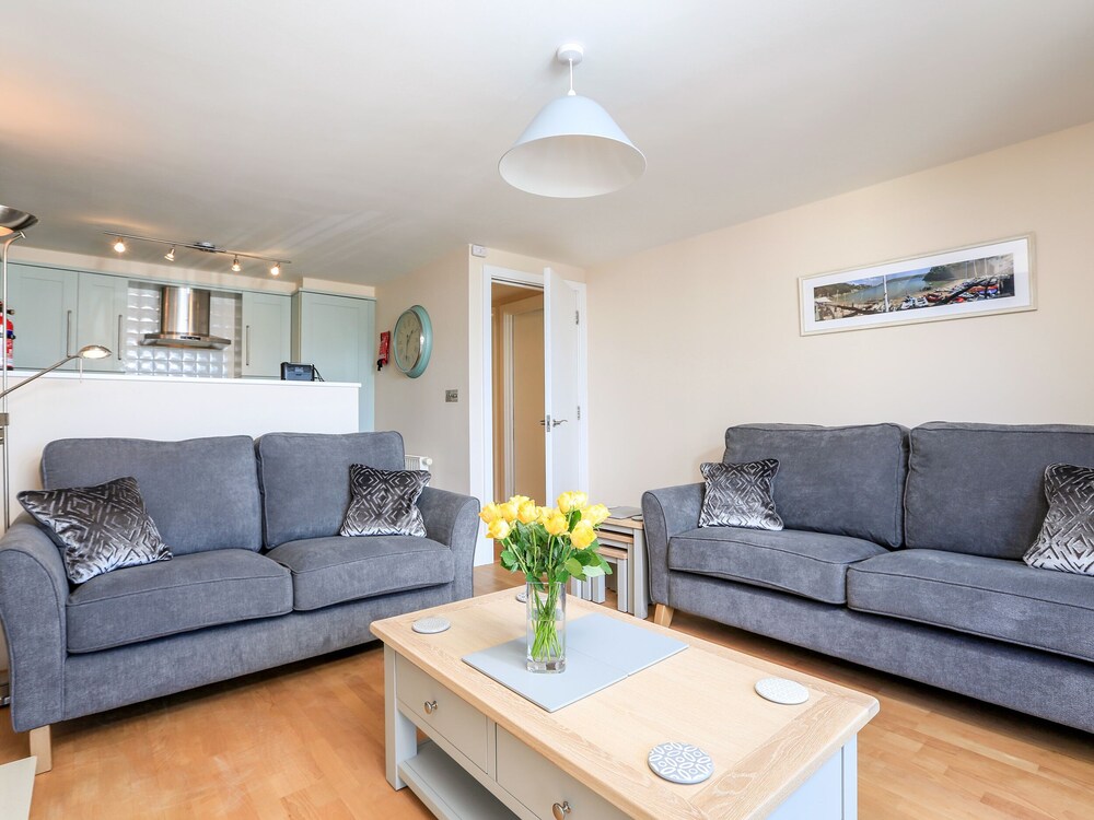 12 Combehaven