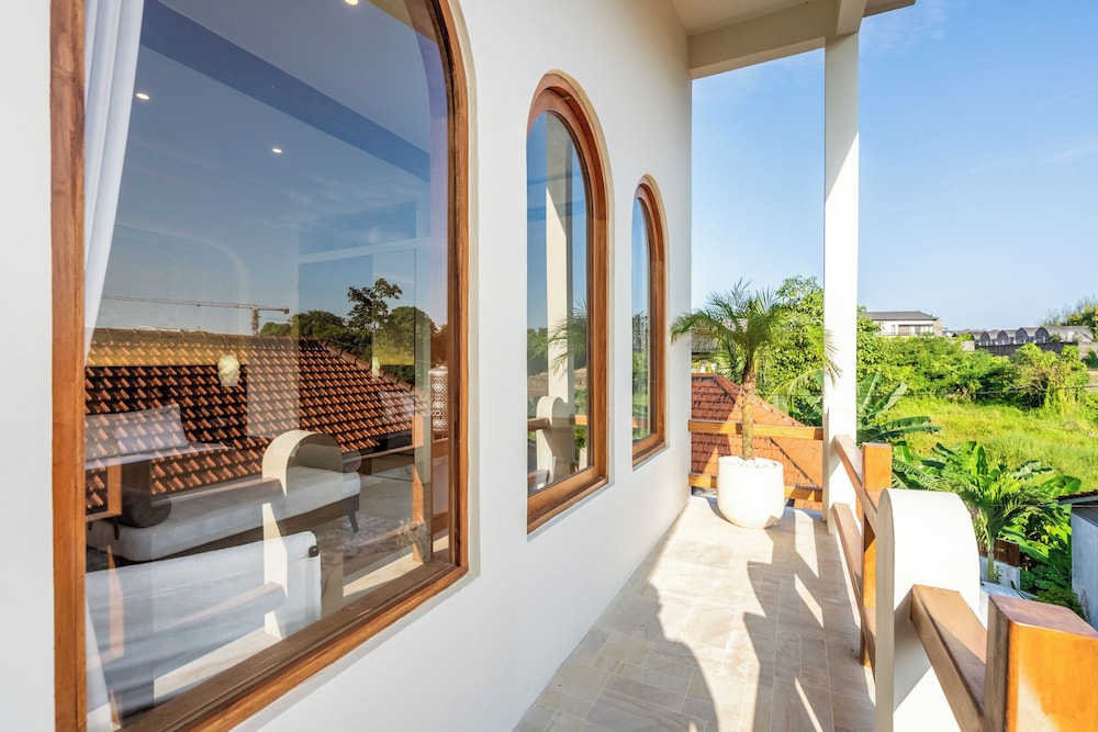 3BR Luxe Pool Villa Anaya