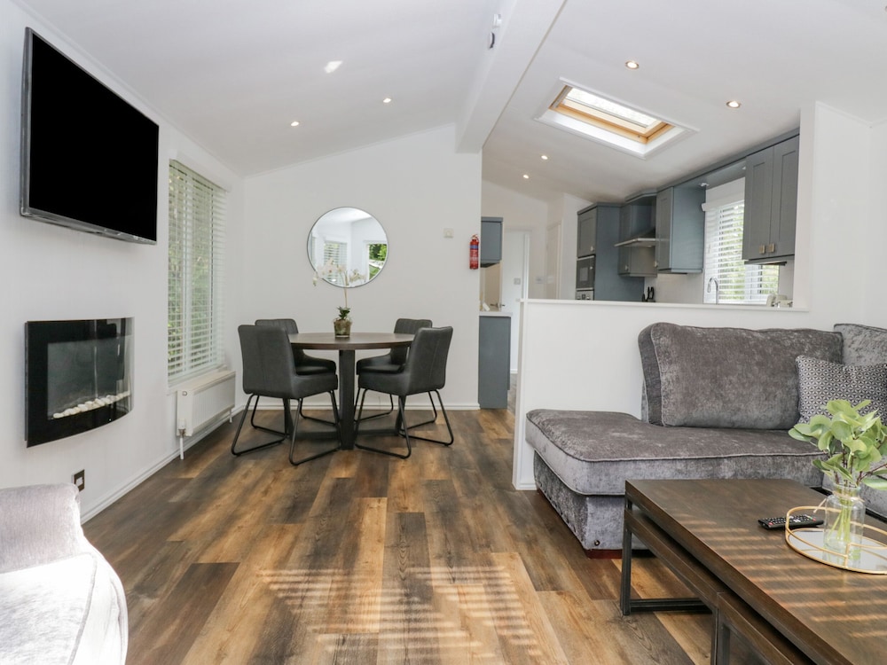 Willows Lodge