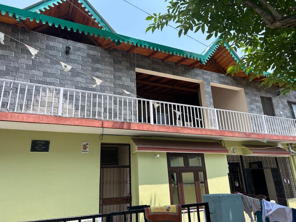 Kiran Homestay Bhimtal
