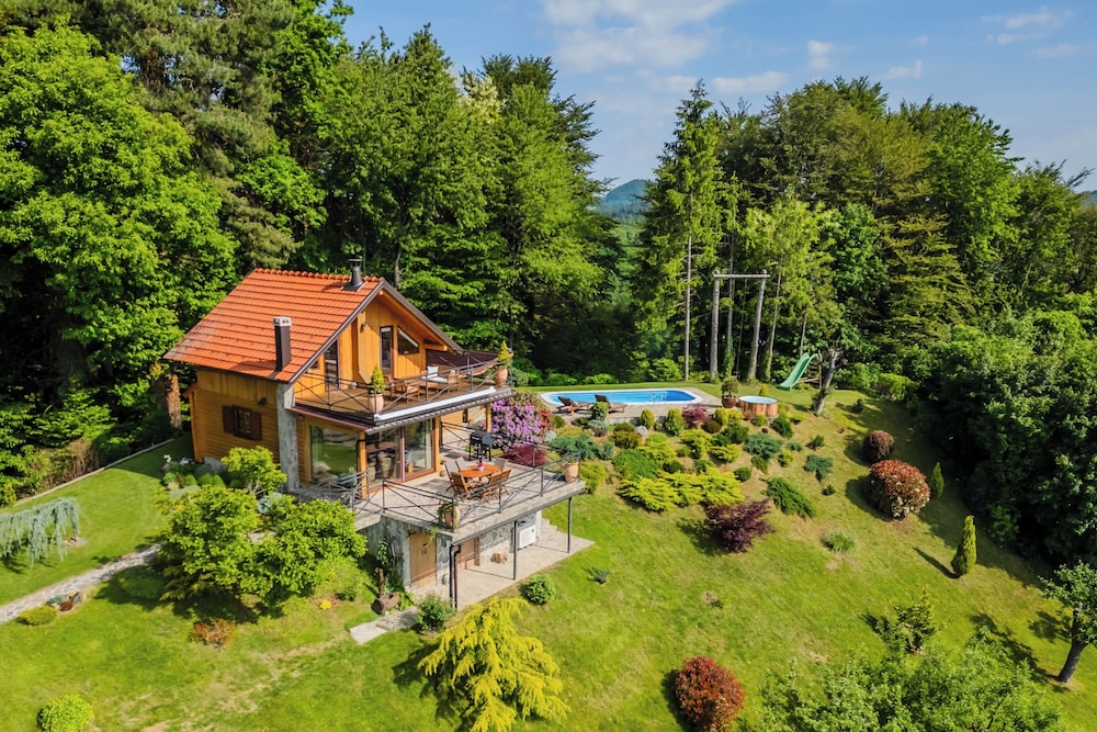 Castle View Haven With Wellness And Pool