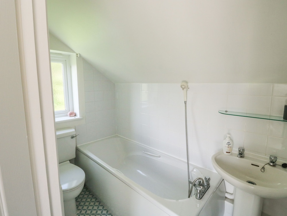 5 Forest Park Lodge