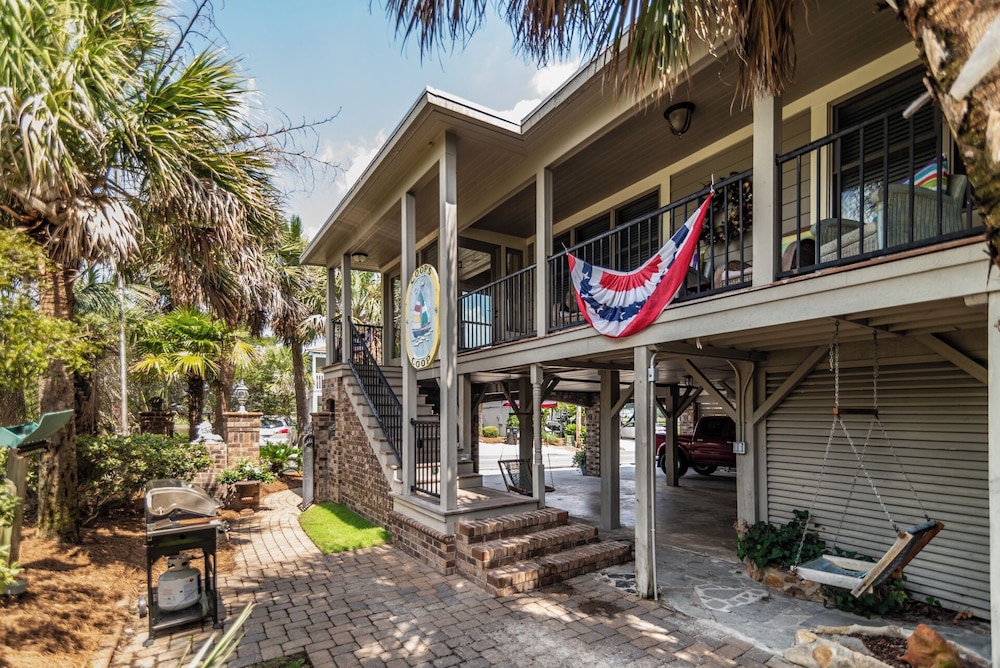 Lachicotte Vacation Rentals
