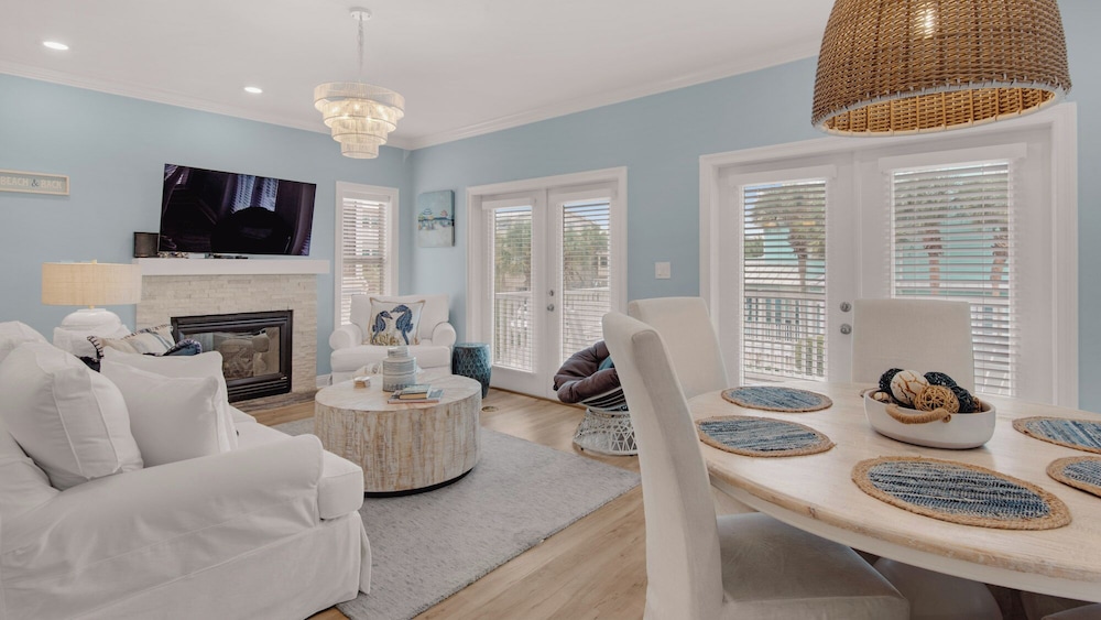 4BR Home w/ Private Pool, Game Room, Beach Access!