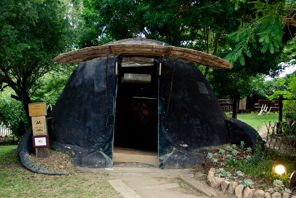Addo Dung Beetle Guest Farm view 2