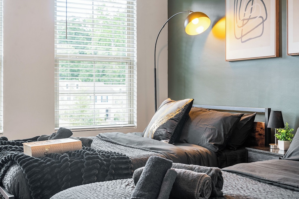 King 3BR Townhouse Mins to Cary NC State