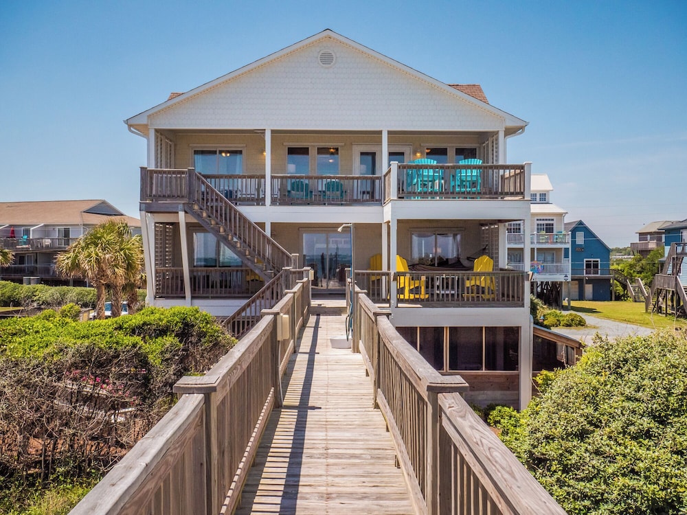 10,000 Reasons by Topsail Realty