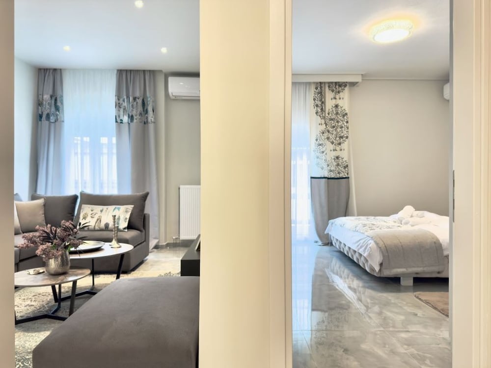 City Bliss I Trikala Town
