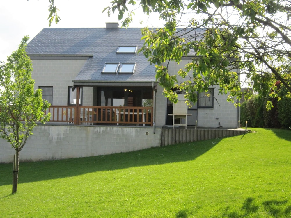 Contemporary Holiday Home in Houffalize With Private Garden