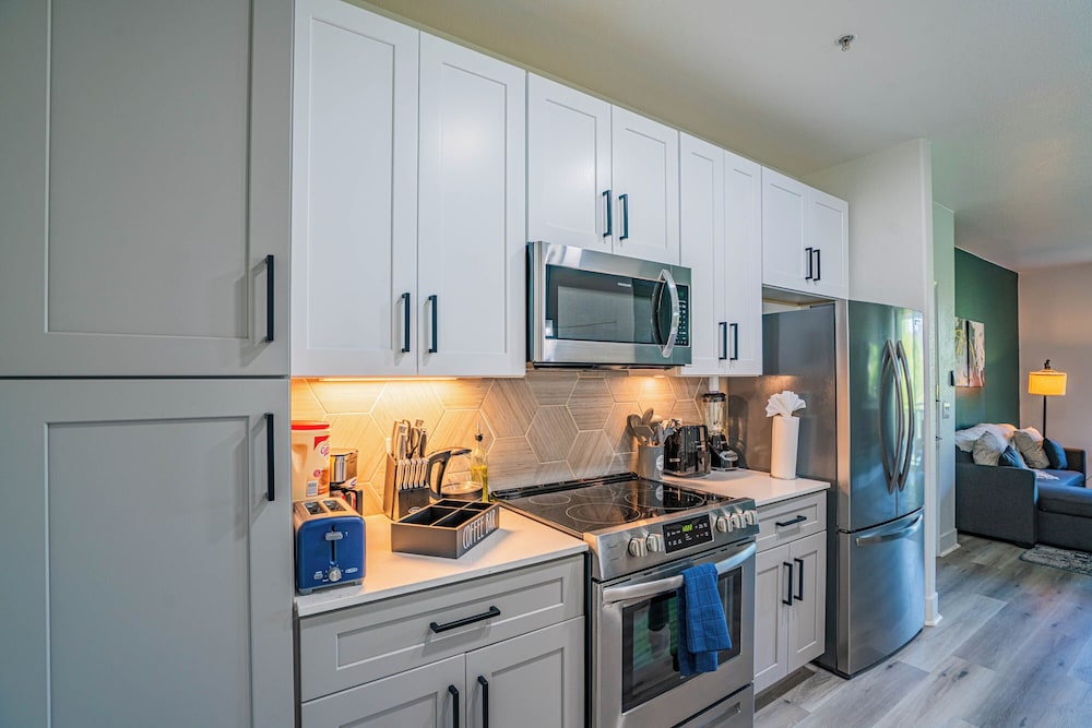 ROVE LIVING/KB - Zone Westgate