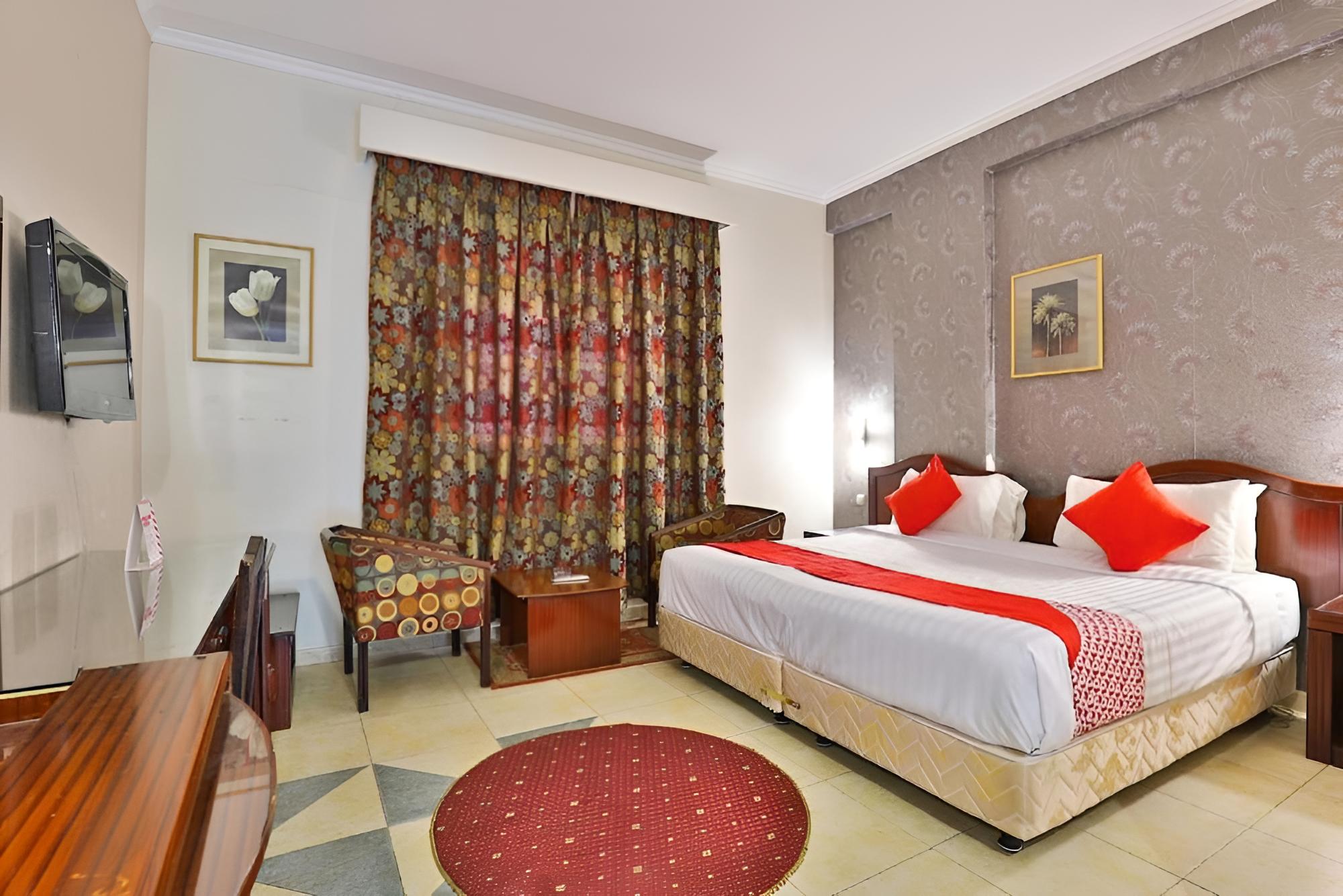 Al-Asemaa Hotel