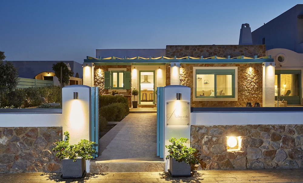 Almyriki Beach Villa