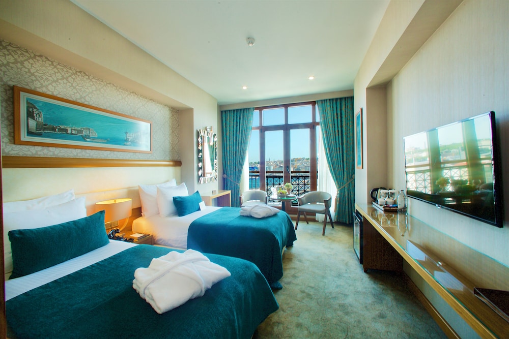 Momento Golden Horn Otel - Image 46