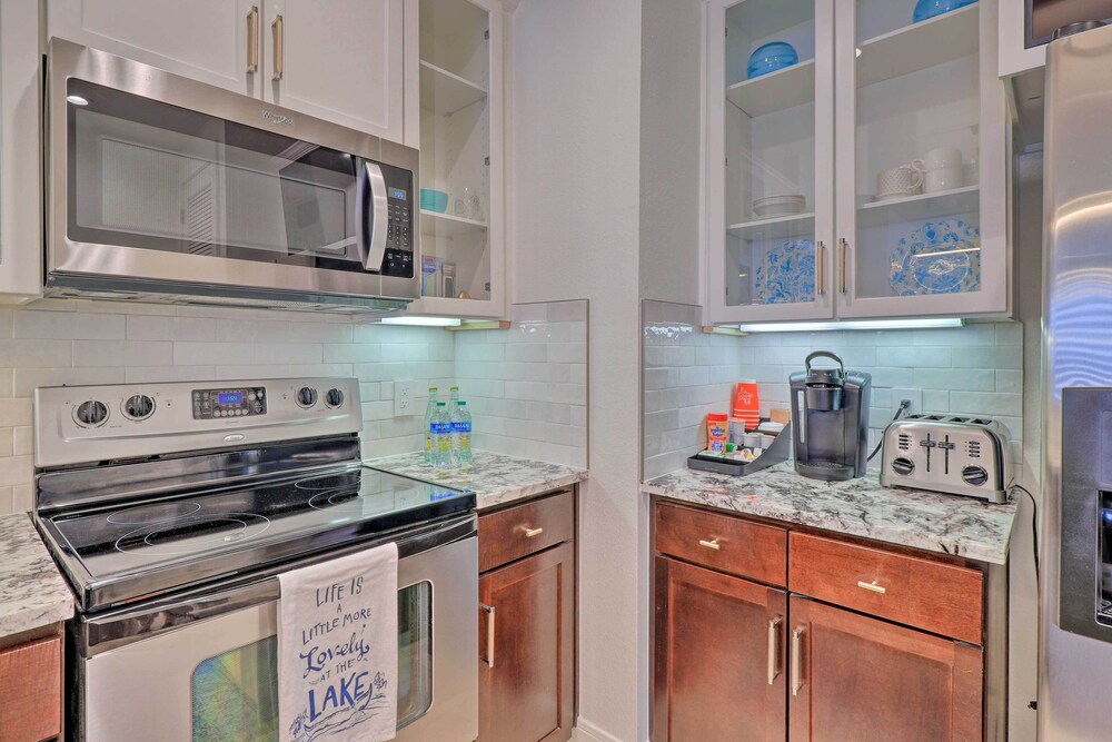 Lake LBJ Condo w/ Balcony Shared Boat Docks - Property Image 20