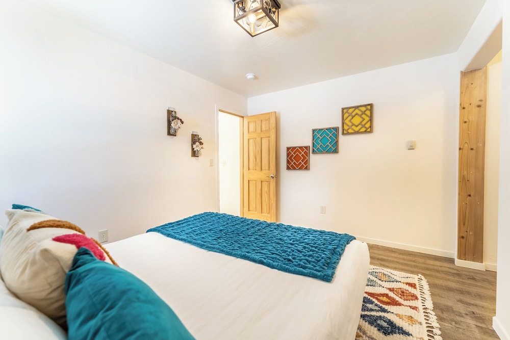 27 Rasor Court
