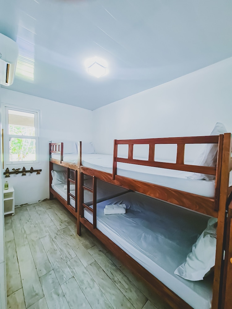 Casa c Wifi Churrasq Pisc red rio Pet Friendly