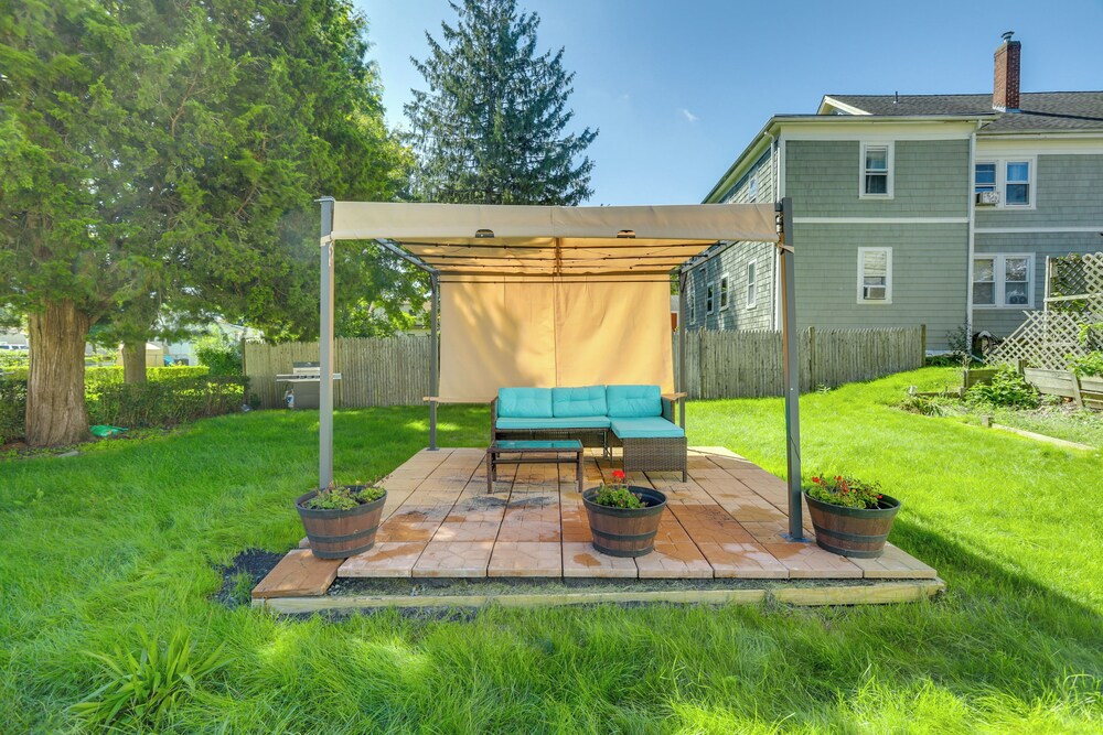 Updated Stoughton Apartment w/ Shared Yard!