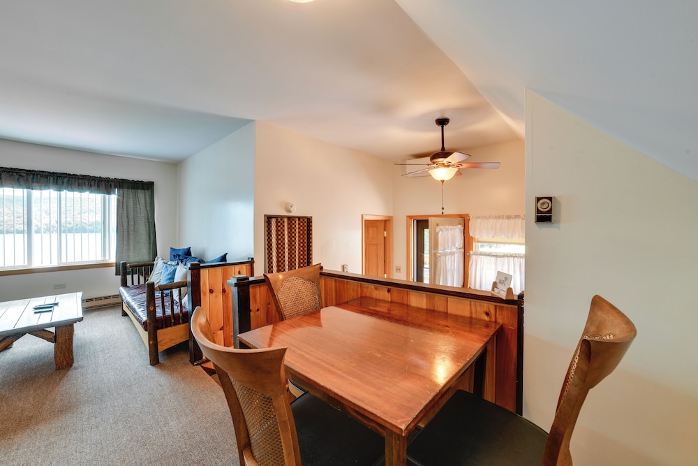 The Perch: Lakefront Cooperstown Apt