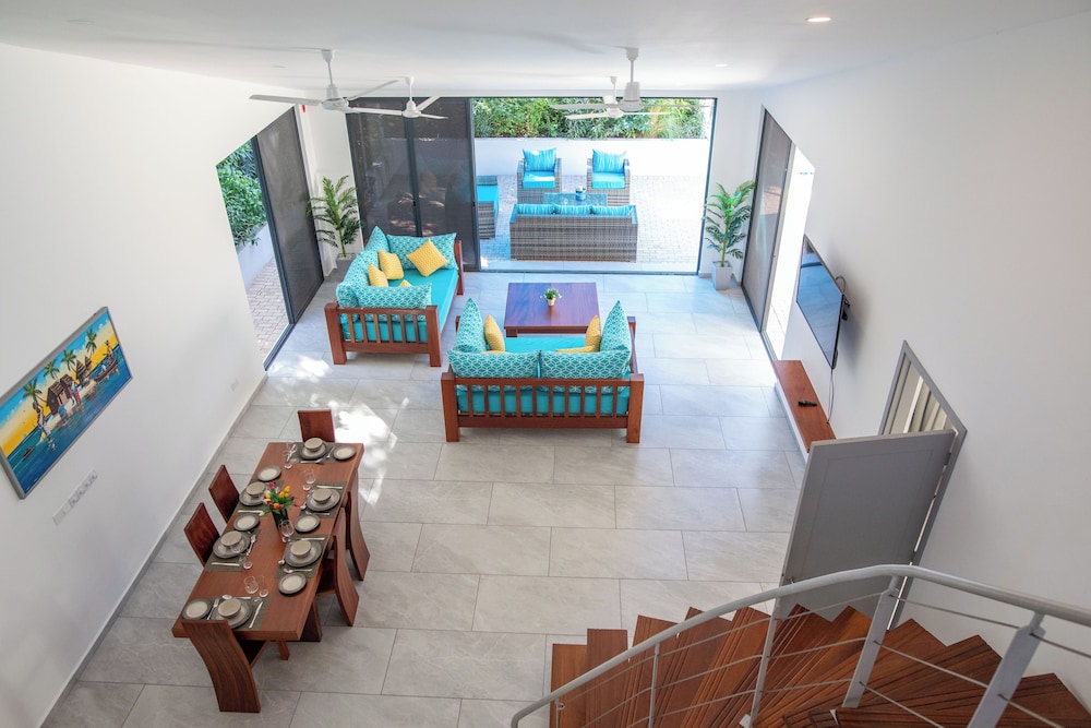 Coral Reef Villas