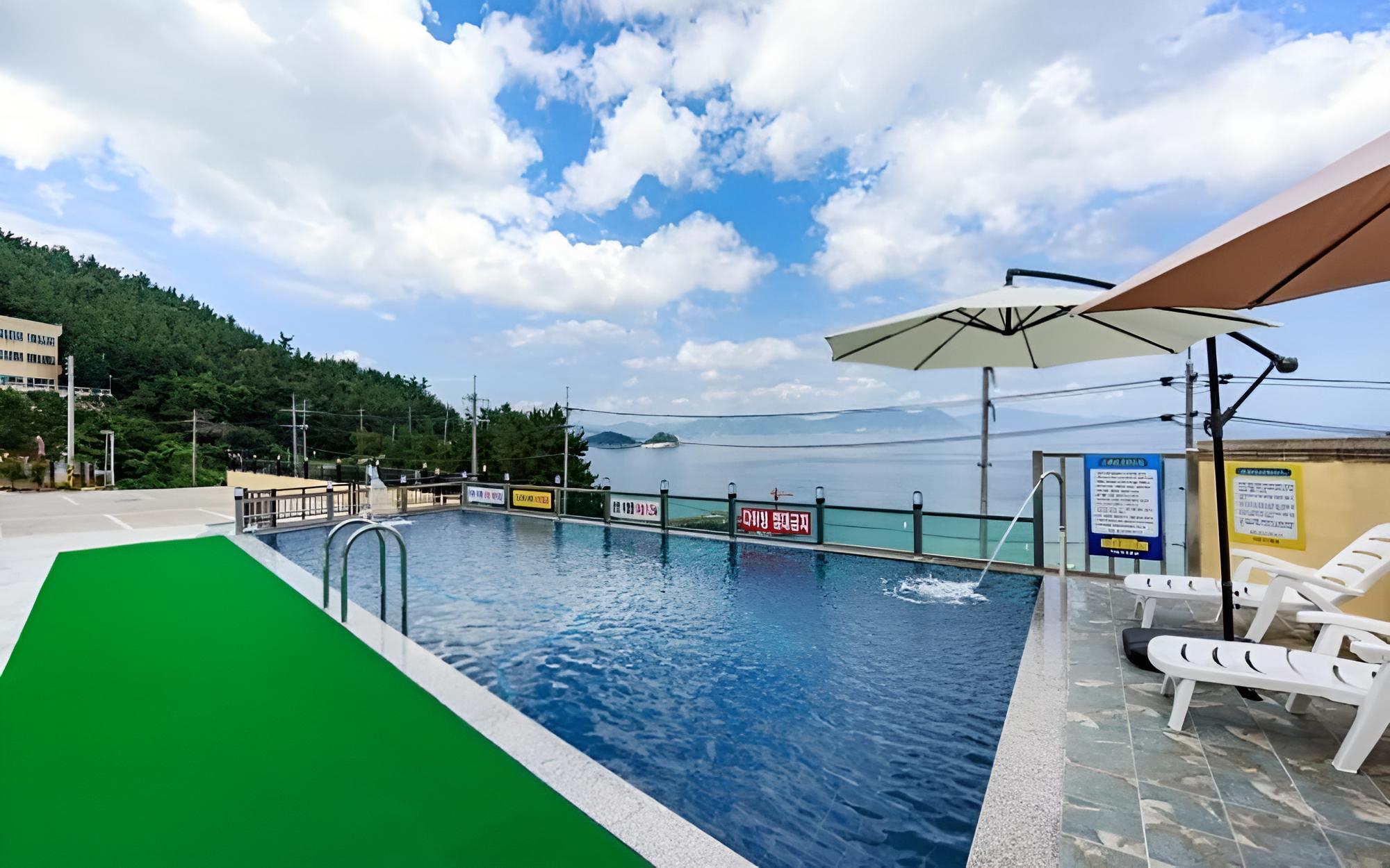 Yeosu Ailia Pension