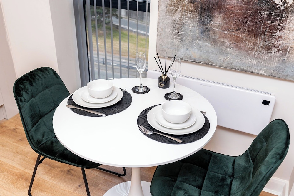 Charm of Leeds in With A Stylish Getaway