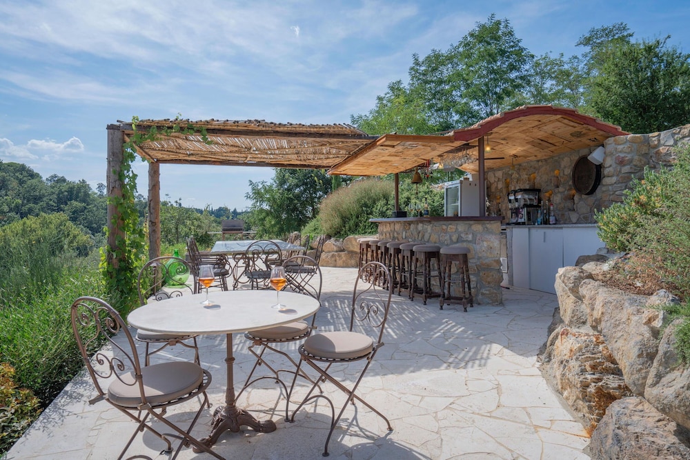 Melaiolo Modern Apartment With Pool Montaione