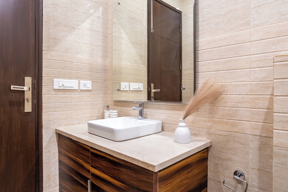 Housr Lotus Villas Sector 28 DLF Phase 4