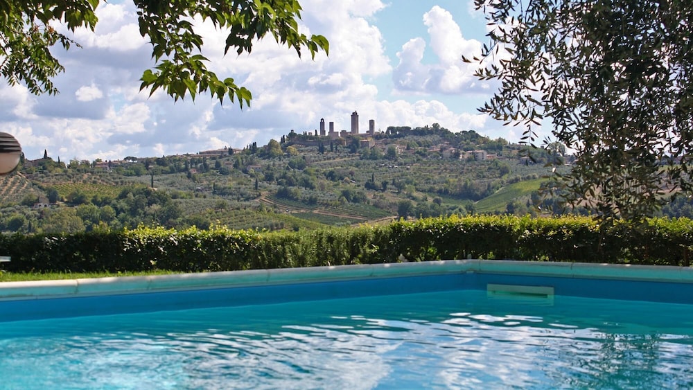 Villa Caterina 6 in San Gimignano view 5