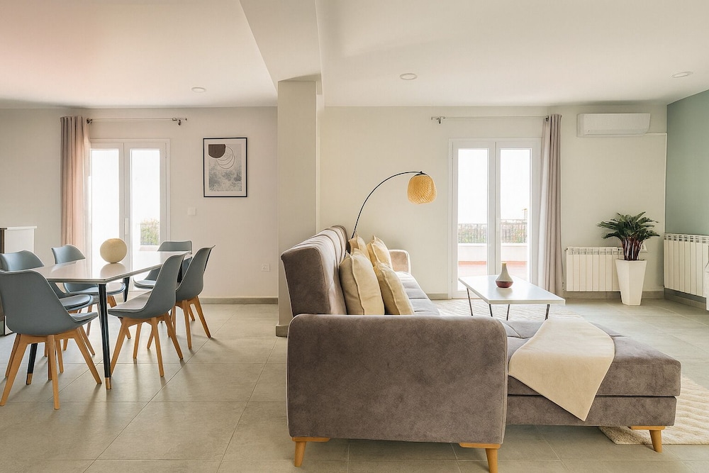 Spacieux Appartement a Dely Brahim