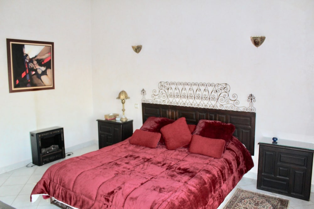 Photo 6