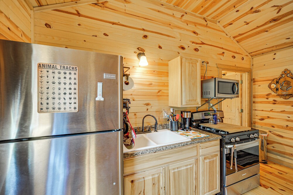 Pet-friendly Johnson City Studio w/ Inspiring View
