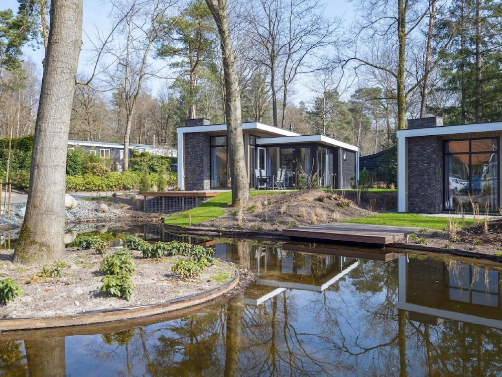 Modern Chalet With a Terrace Near the Veluwe view 5