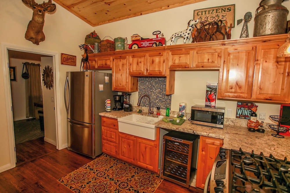 Knight Cabin view 2