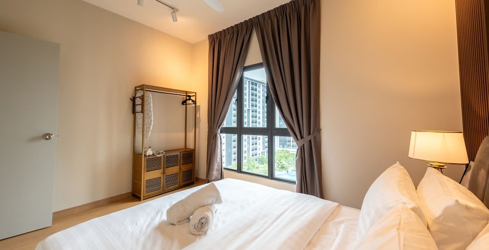Maya Bay Residences