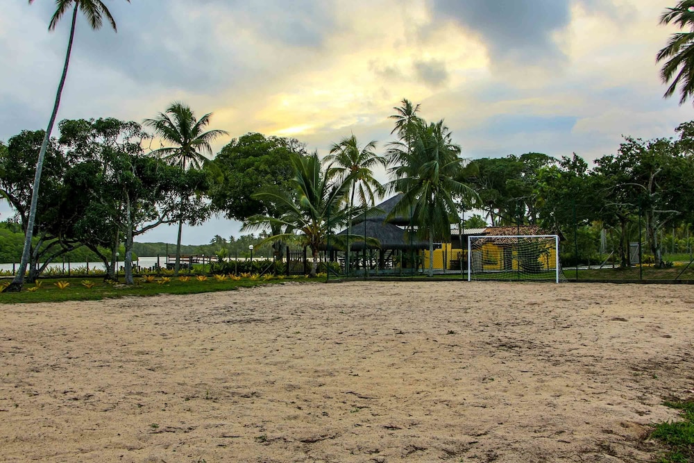 Makaira Beach Resort
