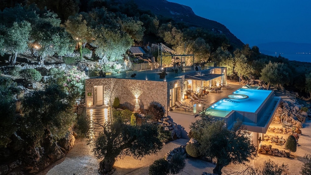 Villa Summer Wine by White Dream Villas