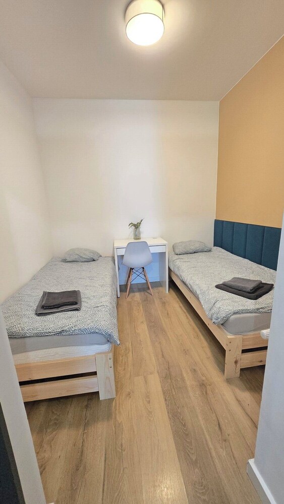 Adler Apartments