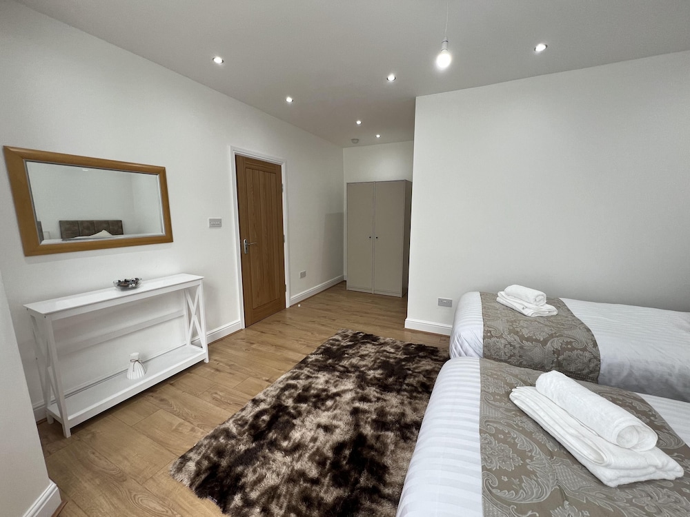 City Escape in Newcastle - 2 Bedroom Apartment