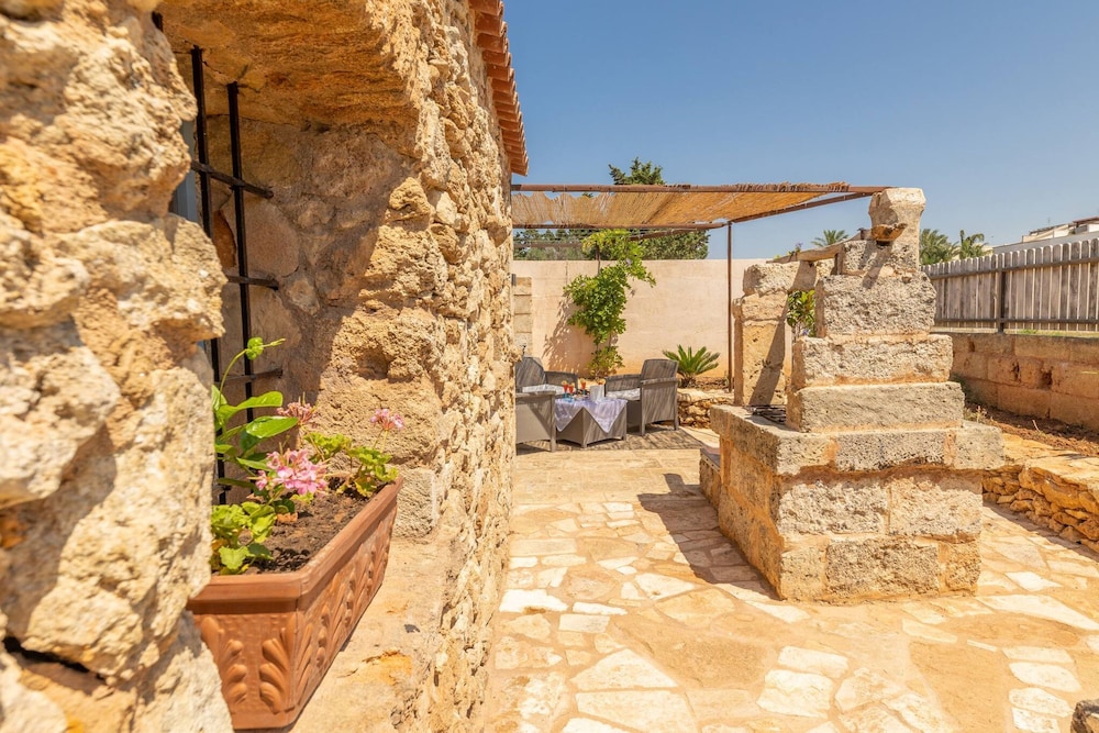 Trullo Mmammineddhu - Vicino le Spiagge di Sabbia