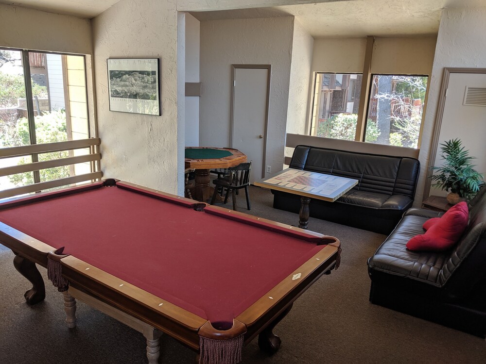Snow Summit Townhouse Rentals & Sales