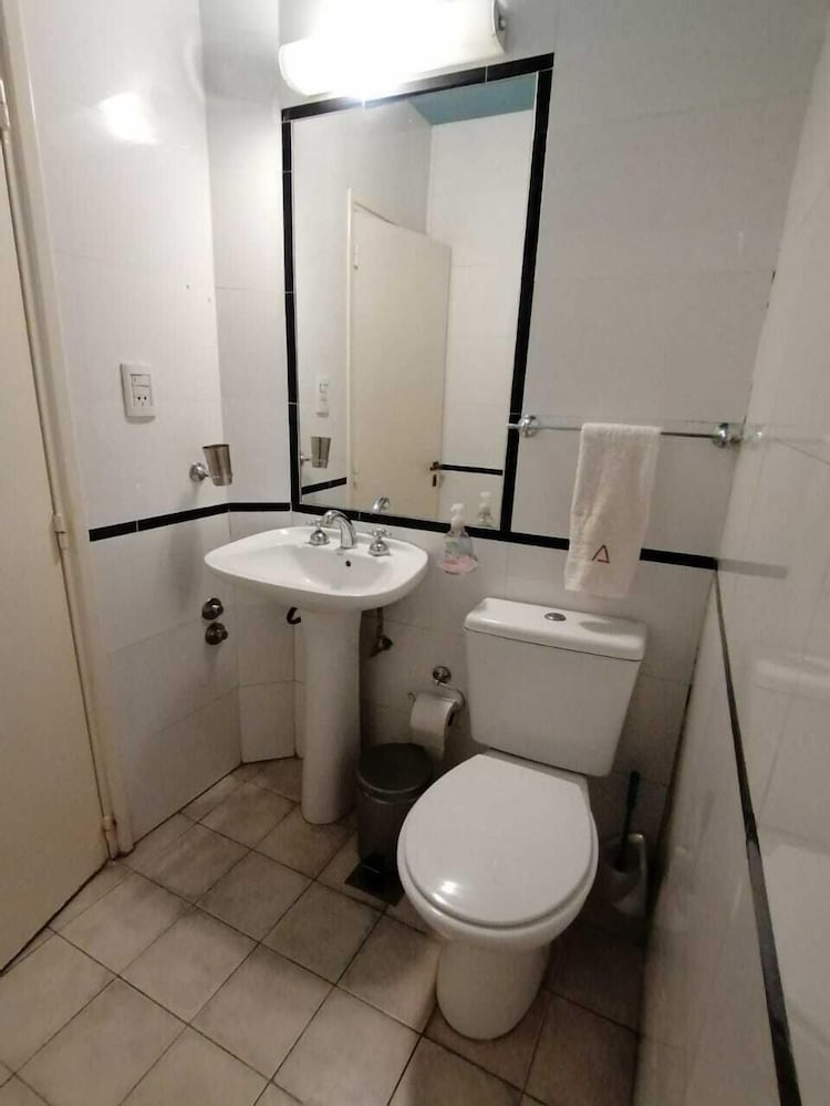 Alamo Hostel & Suites
