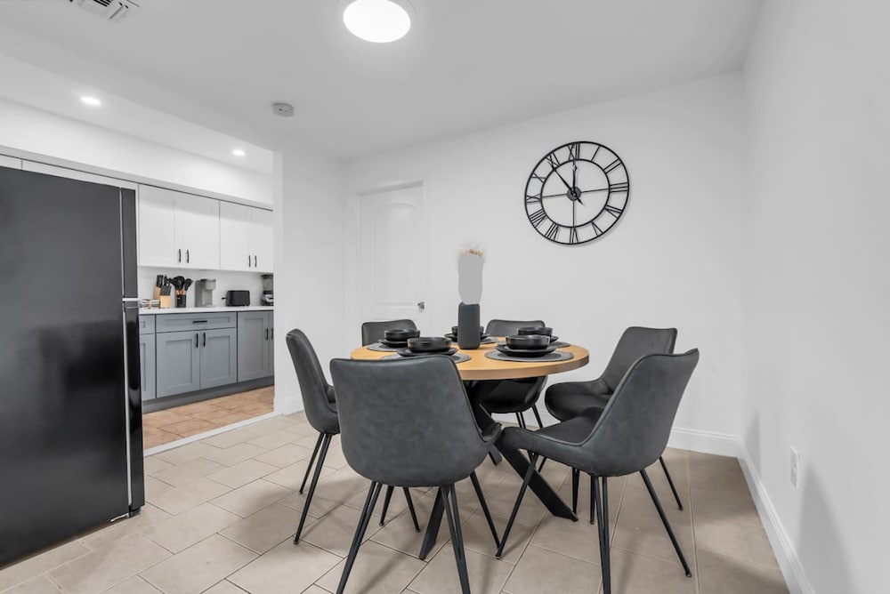 Budget-friendly Apt Near NYC Newark Airport Wifi