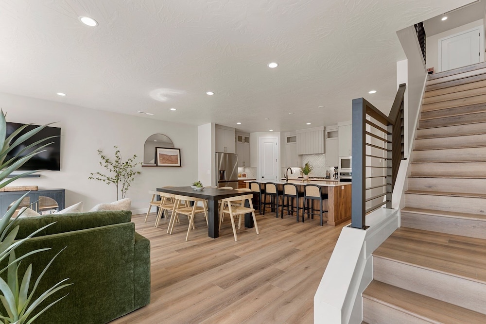 Starlight Sanctuary 4 Bedroom Townhouse