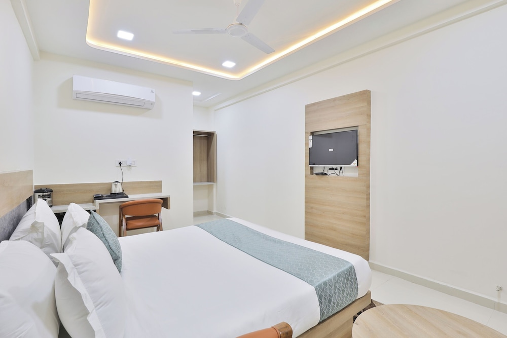 Hotel SR Radhey