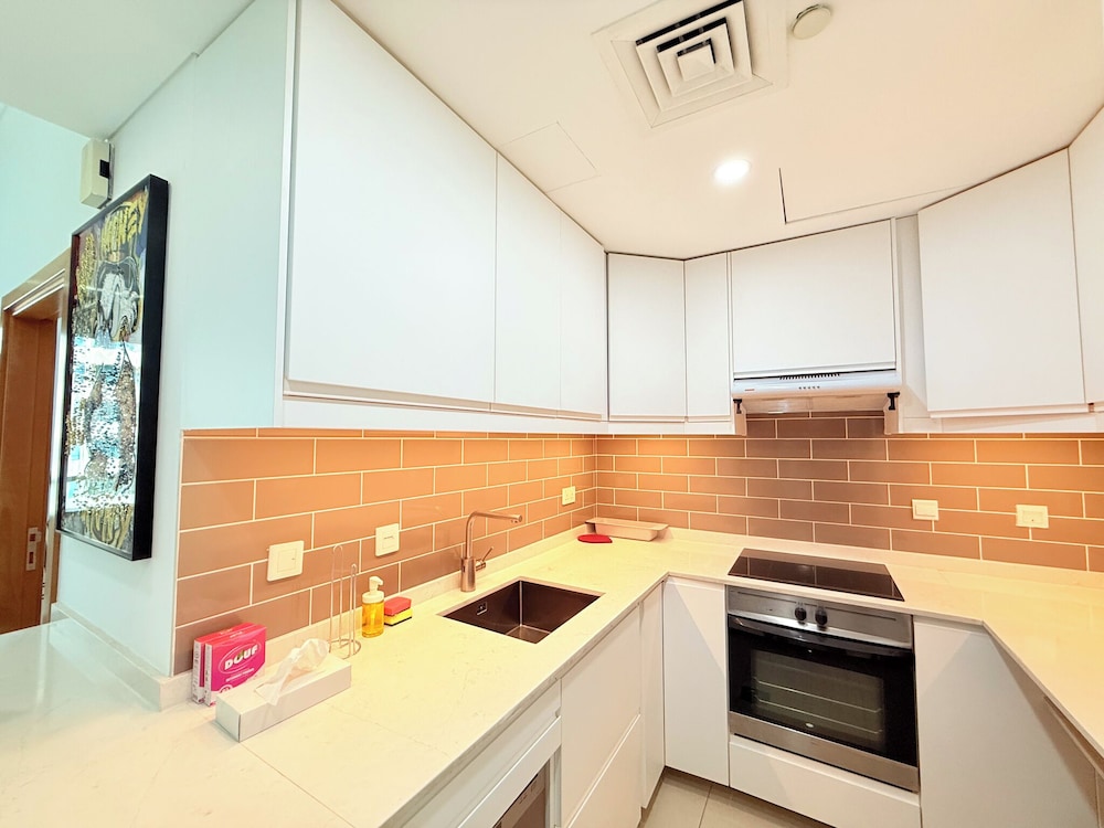 Continental Apartments by CEG Group